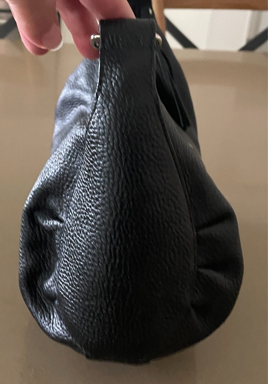 LE SAUNDA Leather Hand Bag Black Pebble Baguette Style Large White Stitch Trim