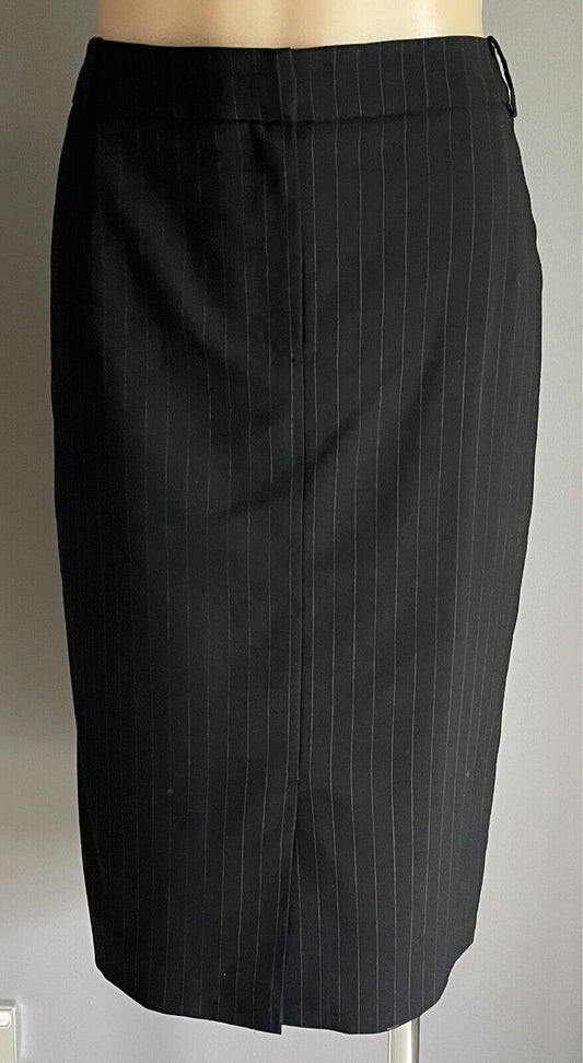 ESPRIT Black & White Stripe Skirt Knee Length Size 12 Fastens at Front Lined