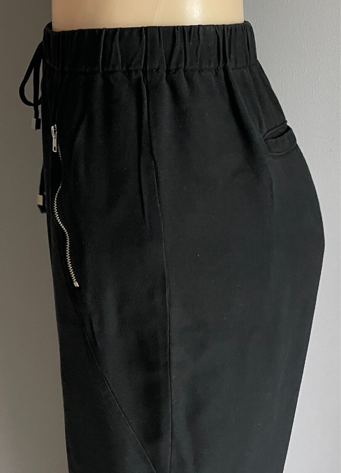 LITTLE LIES Black Pants Size 14 Jogger Style Elastic Waist Crop Length Pockets