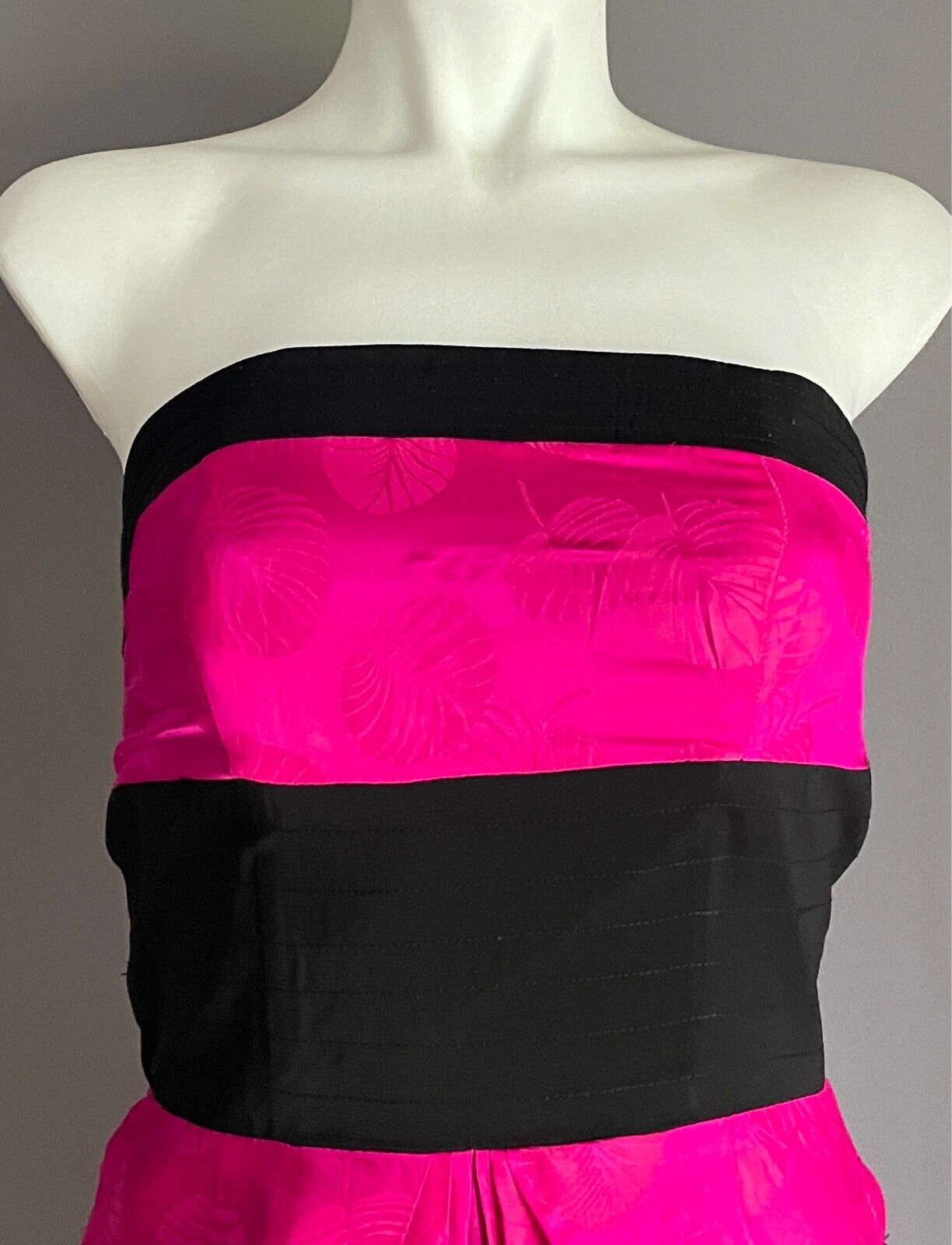 KUKU Strapless Dress Pink & Black Leaf Print Knee Length Size 8 Cut Out Back