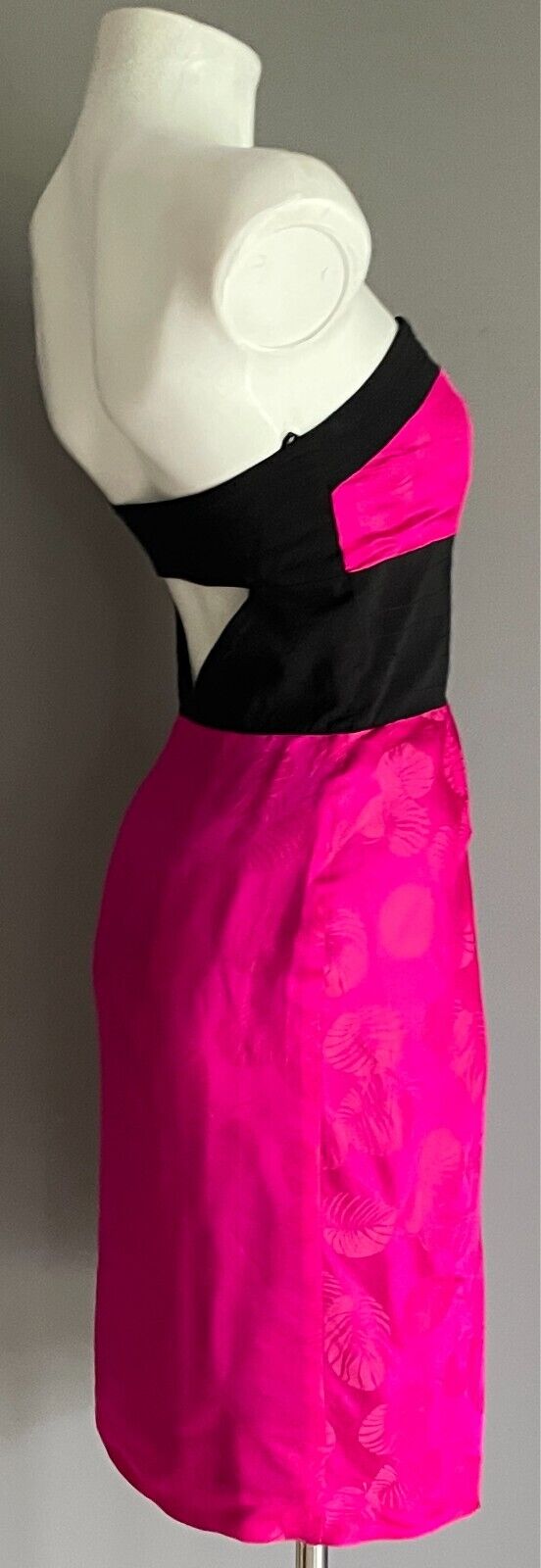 KUKU Strapless Dress Pink & Black Leaf Print Knee Length Size 8 Cut Out Back