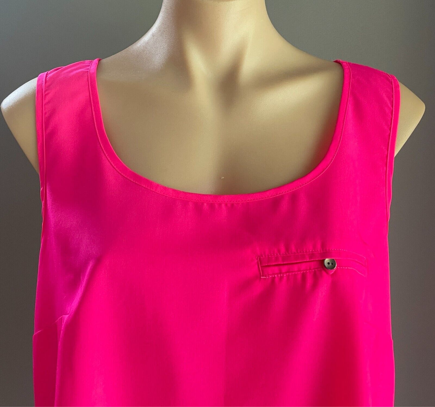 NOW Neon Pink Sleeveless Cami Size 18 Faux Chest Pocket Hi-Lo