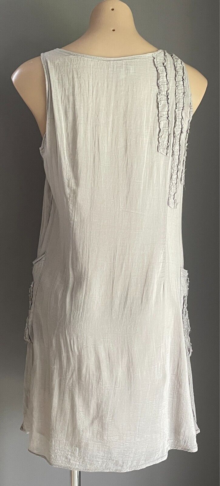 CARMEL'S DESIGNS Taupe Shift Dress Size 10 Sleeveless Pockets Cotton/Silk Lined