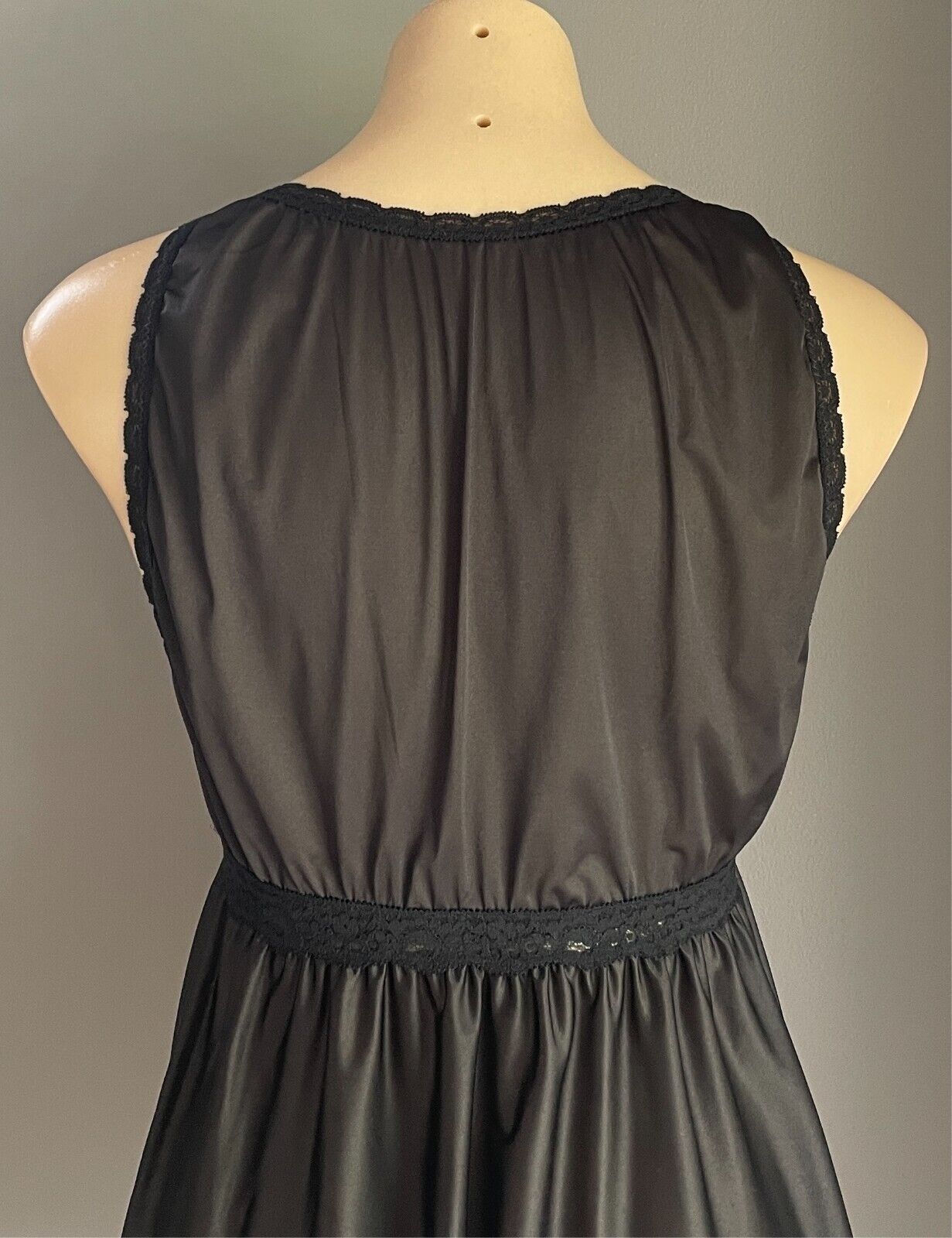 NOVITA Chemise BabyDoll Black With Lace Trim Sleeveless Size 14 Nylon Sexy