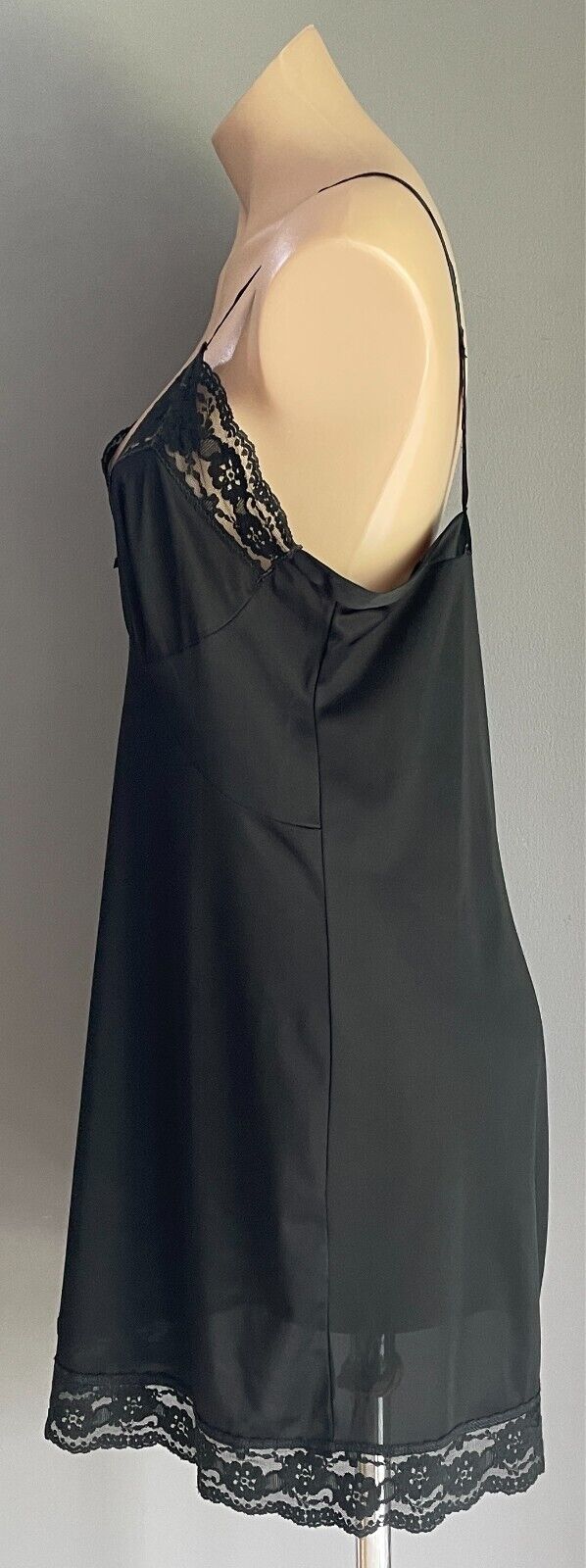 OSTI Satin Star Vintage Petticoat Black Bri-Nylon Lace Trim Full Slip Size 16