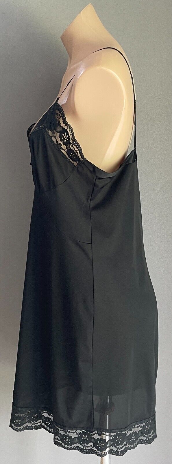 OSTI Satin Star Vintage Petticoat Black Bri-Nylon Lace Trim Full Slip Size 16