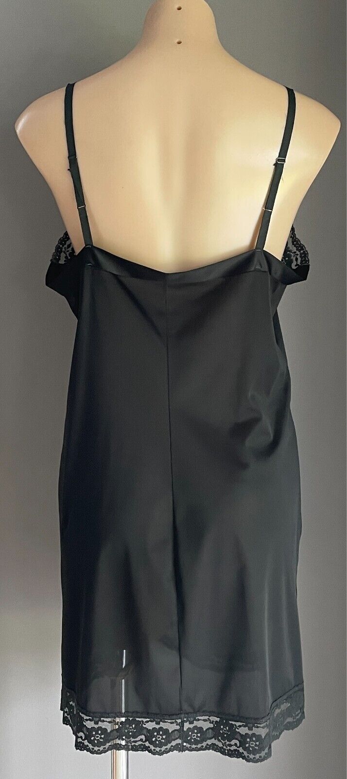 OSTI Satin Star Vintage Petticoat Black Bri-Nylon Lace Trim Full Slip Size 16