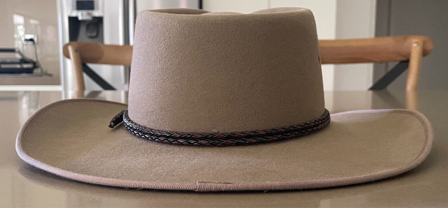 THE AUSSIE HAT CO. Akubra Bushmans Hat Camel Pure Fur Felt Leather Sze S 54/55cm