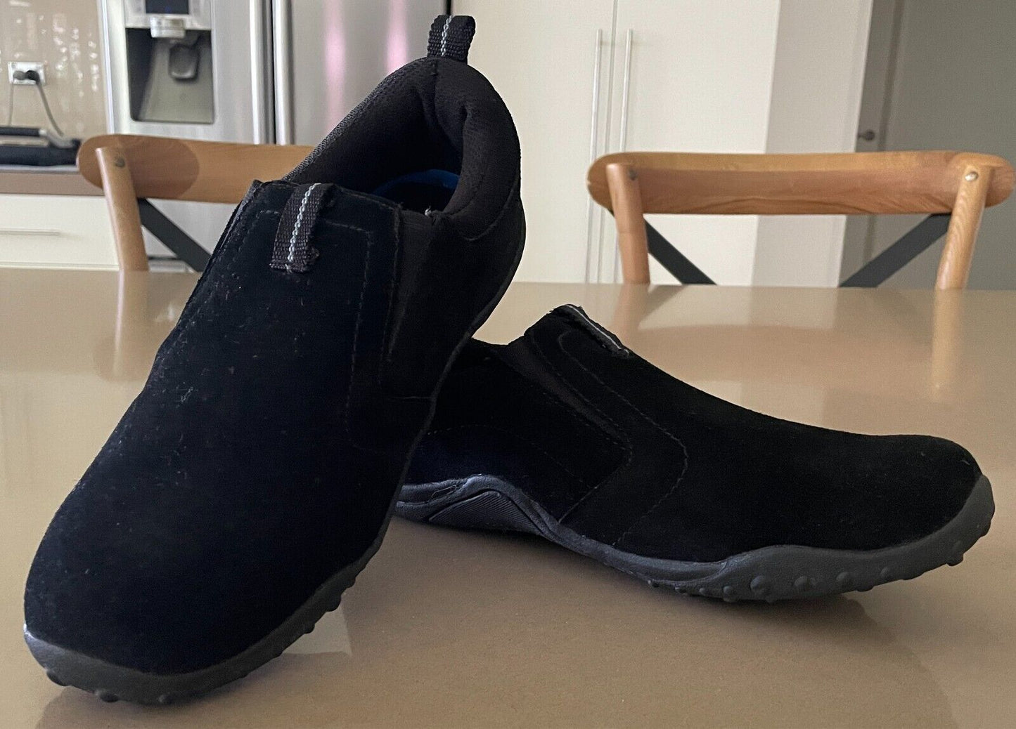 TARGET Men's Black Slip On Casual Sneakers Sze 9 Suede Leather Shoes Rubber Sole