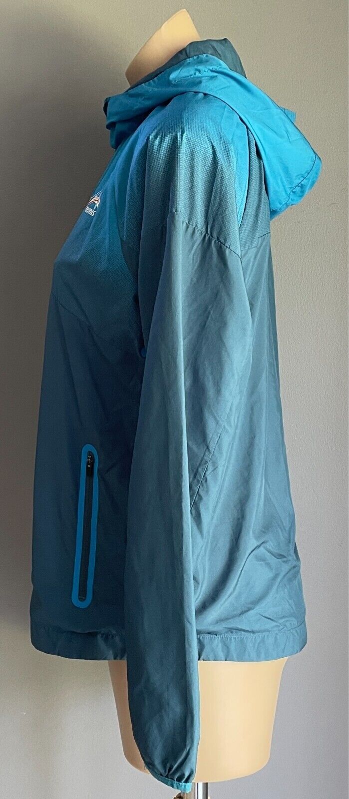 NEW BALANCE Tennis Australia Lightweight Spray Hoodie Jacket Sze M 12 Blue Green