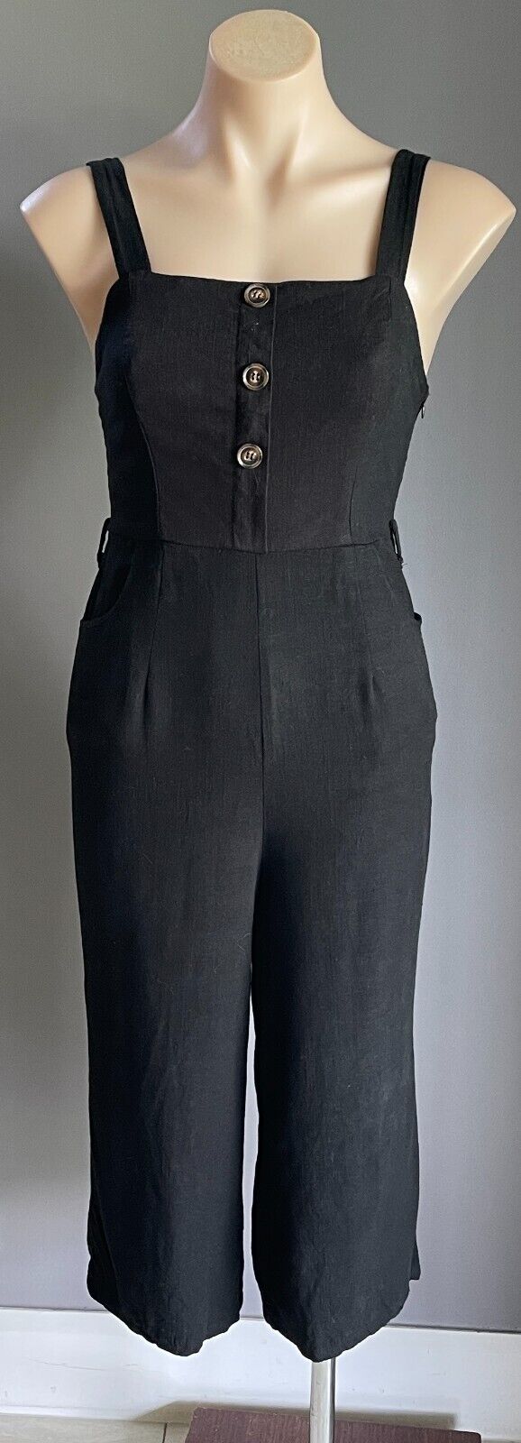 ALLY Jumpsuit Black Cropped Size 10 Straight Leg Sleeveless Shirred Bodice