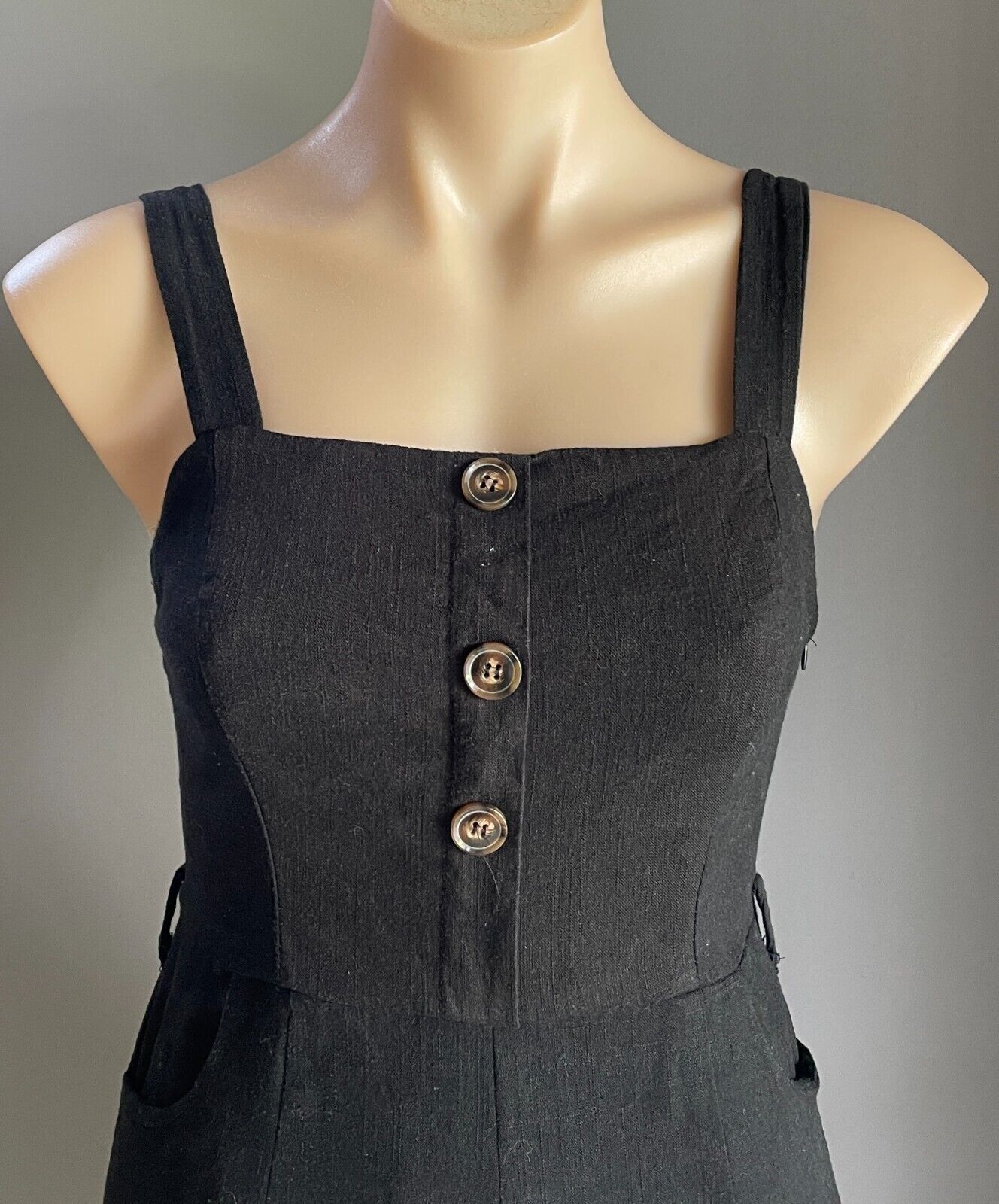 ALLY Jumpsuit Black Cropped Size 10 Straight Leg Sleeveless Shirred Bodice