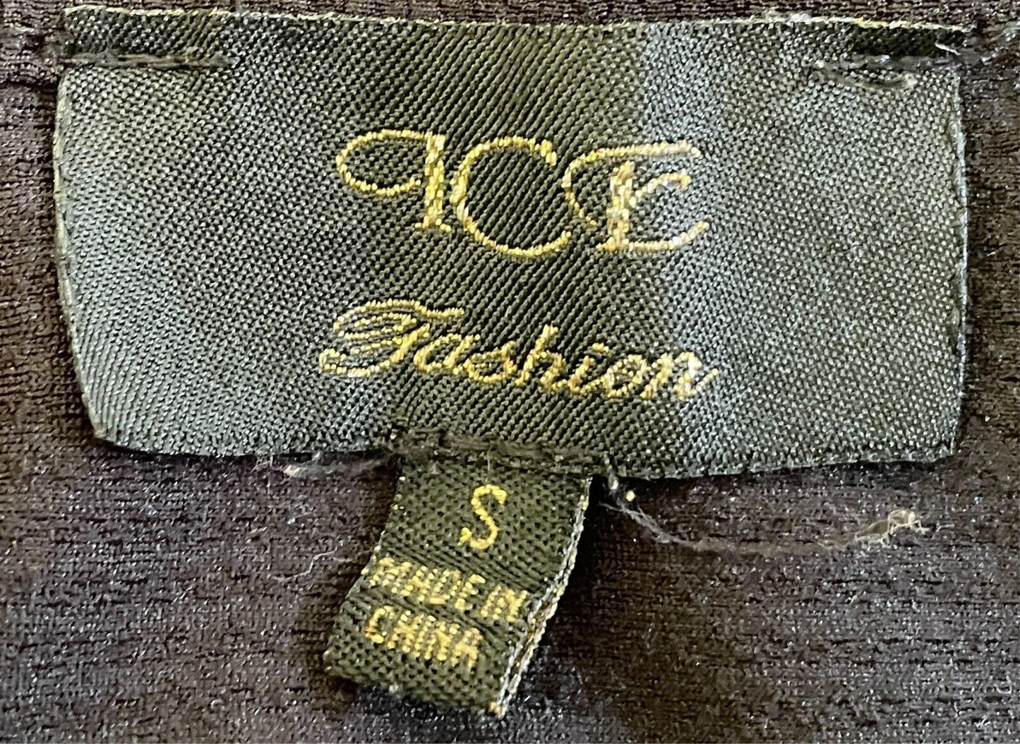 ICE FASHION Crop Top Black Sleeveless Size S 10 Stretch Fabric