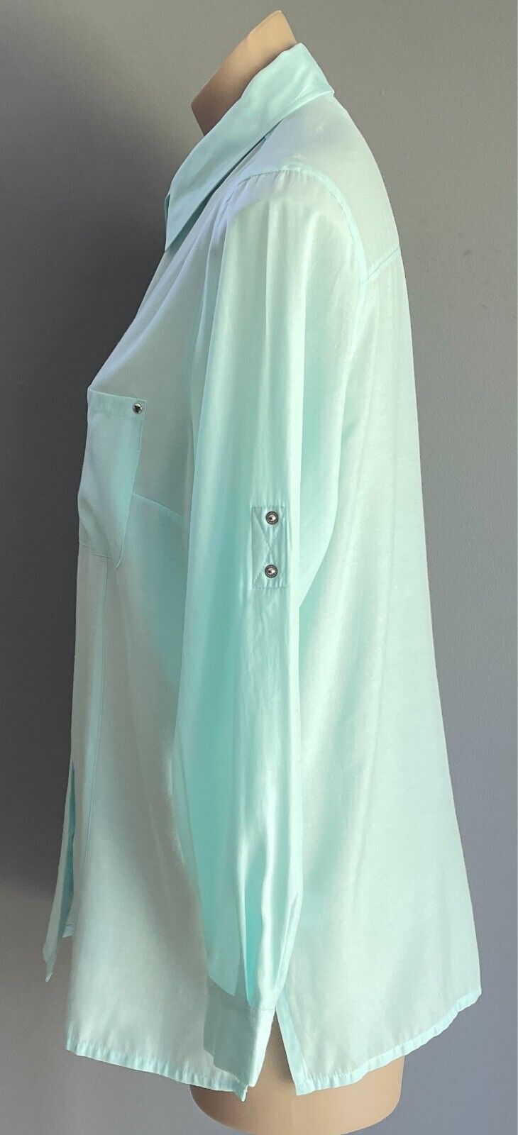 CAPTURE EUROPEAN Shirt Blouse Mint Green Size 12 Long Adjustable Sleeves