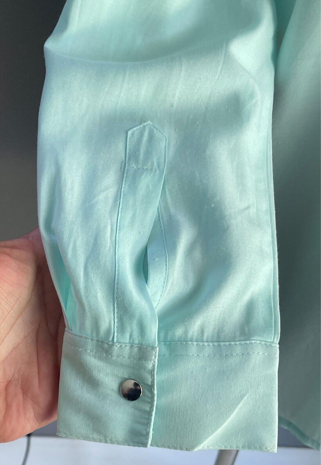 CAPTURE EUROPEAN Shirt Blouse Mint Green Size 12 Long Adjustable Sleeves