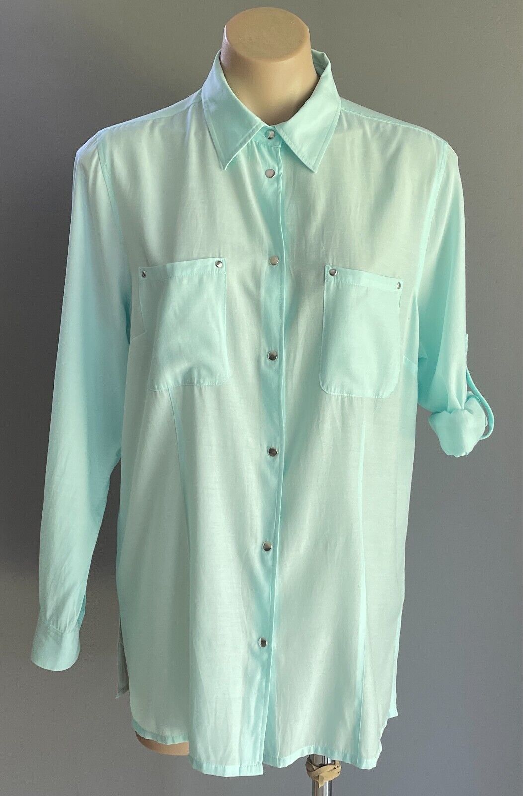 CAPTURE EUROPEAN Shirt Blouse Mint Green Size 12 Long Adjustable Sleeves