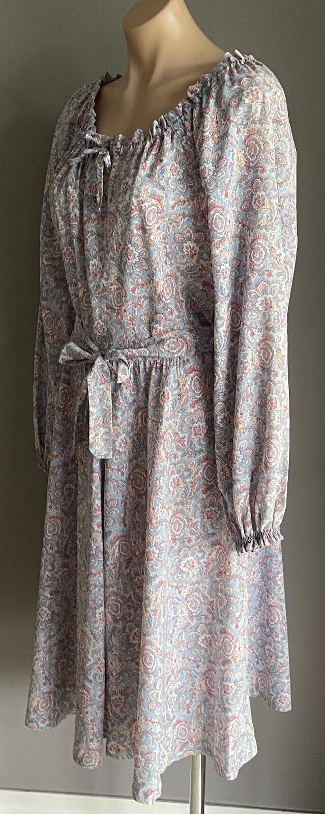 ST MICHAEL Dress Tie Neck Waist Blue Pink Paisley Off Shoulder Size 14 Vintage