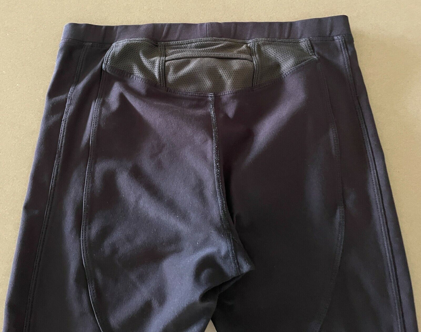 NIKE Dri Fit Black Capri Fitness Run Pants Activewear Pants Gym Sz XS Leggings