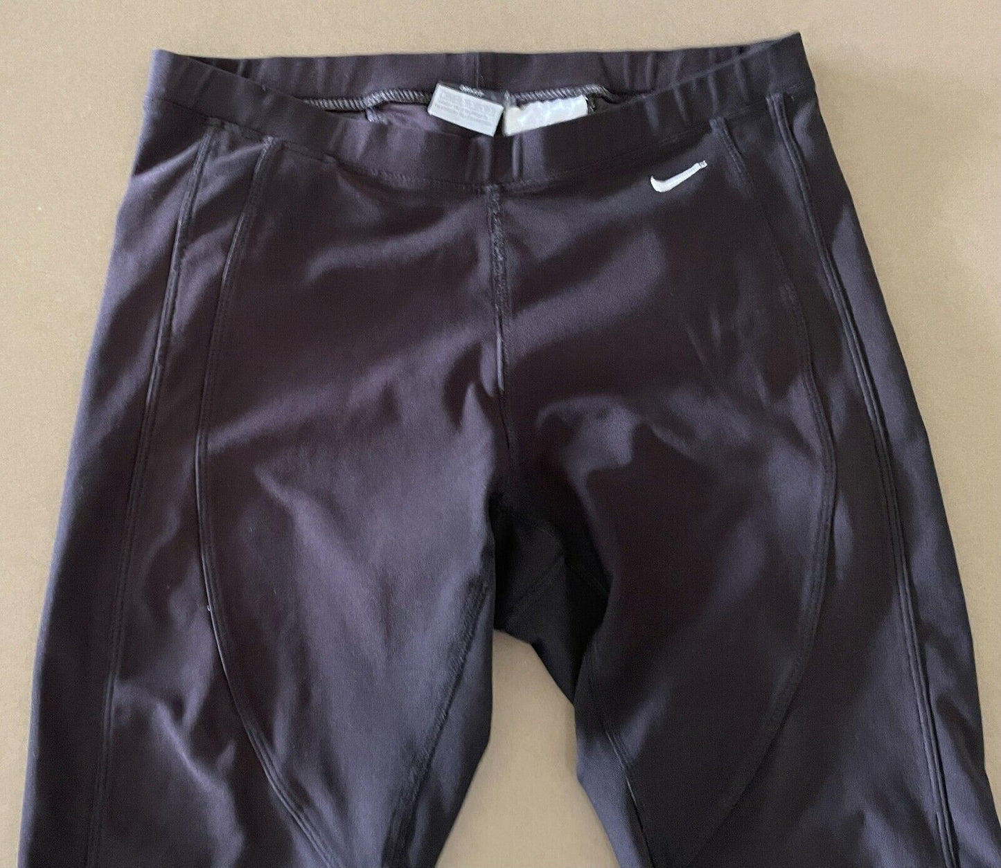 NIKE Dri Fit Black Capri Fitness Run Pants Activewear Pants Gym Sz XS Leggings