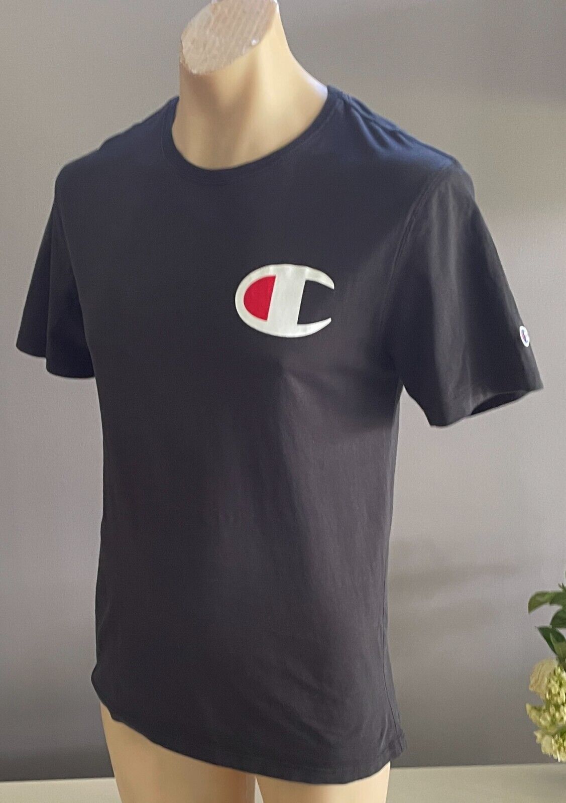 CHAMPION T-Shirt Black Short Sleeve Stretch Tee Mens Size S Logo Print Patch NEW