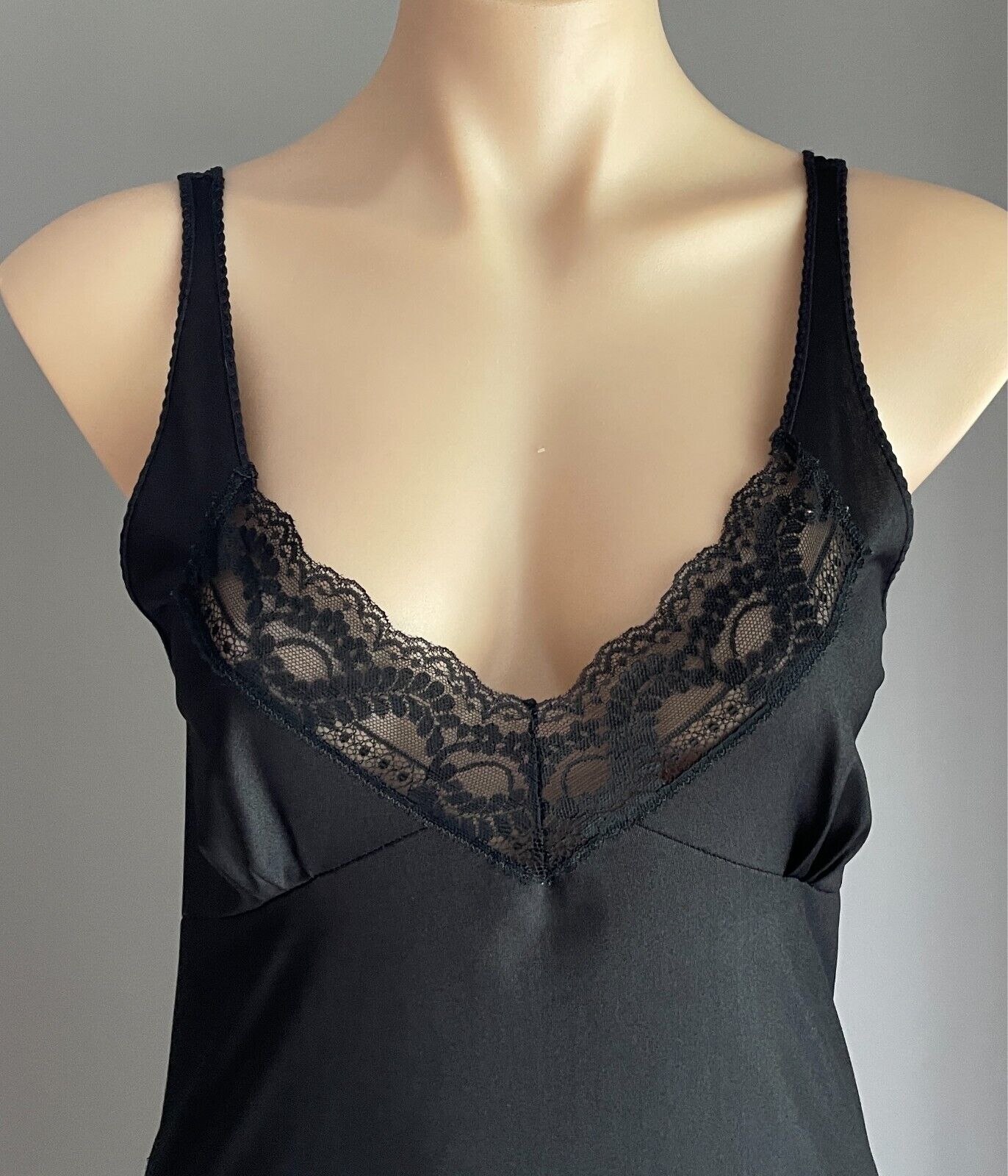 Petticoat Black Nylon Full Slip Lace Trim Size 12 Vintage Unworn