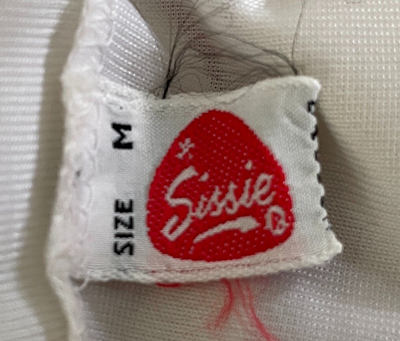 SISSIE Petticoat White Lace Trim Full Slip Bemberg / Polyamide Size M Vintage