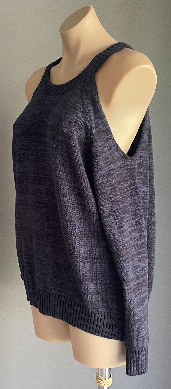 BETTINA LIANO Cold Shoulder Knit Jumper Size L Blue Black Marl Knit - NWT!