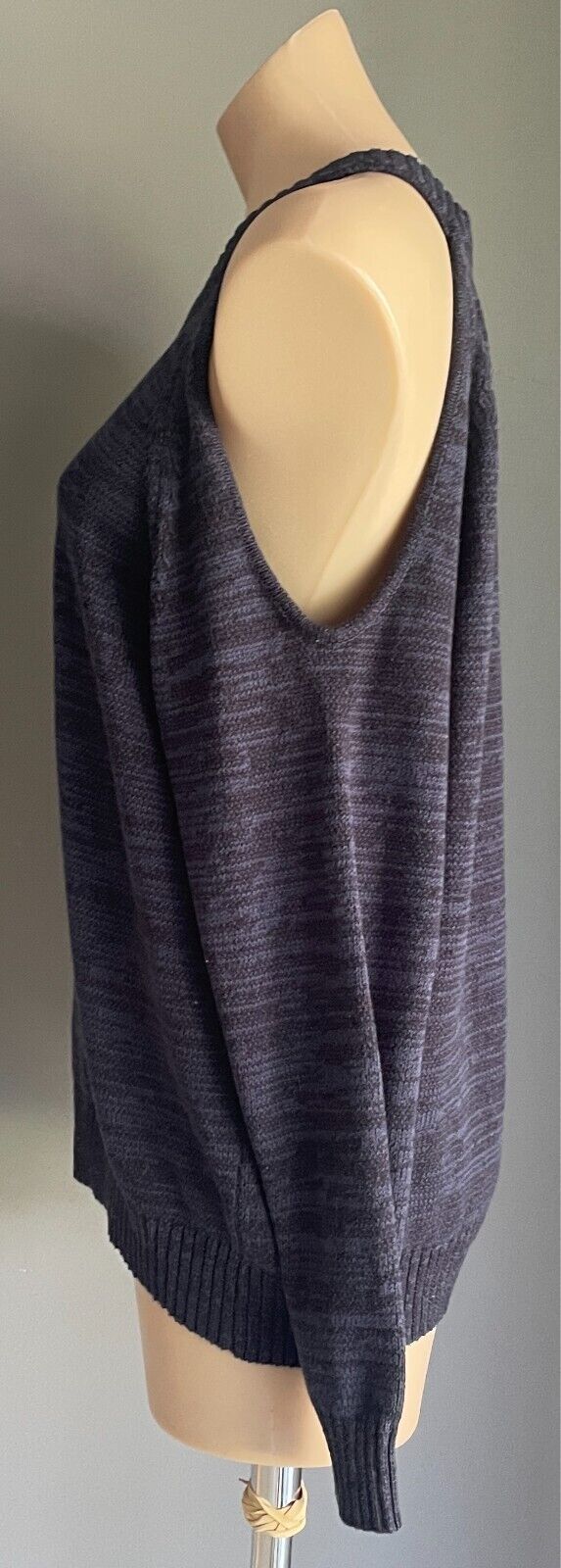 BETTINA LIANO Cold Shoulder Knit Jumper Size L Blue Black Marl Knit - NWT!