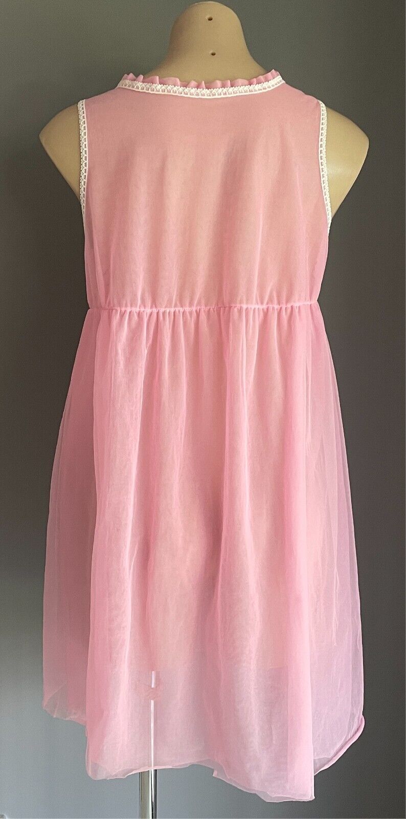 RONDELL LINGERIE Nightie BRI Nylon 1960s Pink White Lace Trim Size 14 Vintage