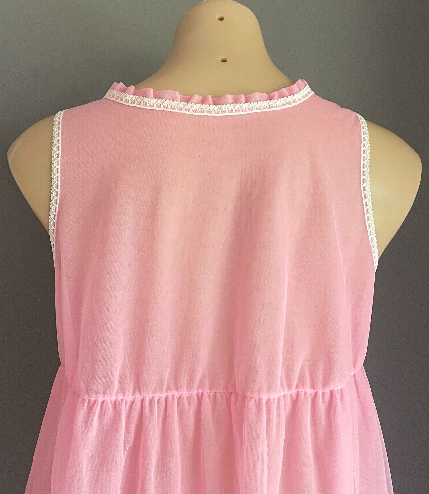 RONDELL LINGERIE Nightie BRI Nylon 1960s Pink White Lace Trim Size 14 Vintage