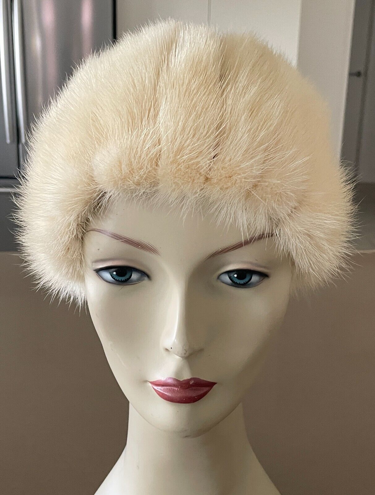 Vintage DELICE DOUBLE BAY Cream Fur Hat One Size Australia Winter Cap HandMade