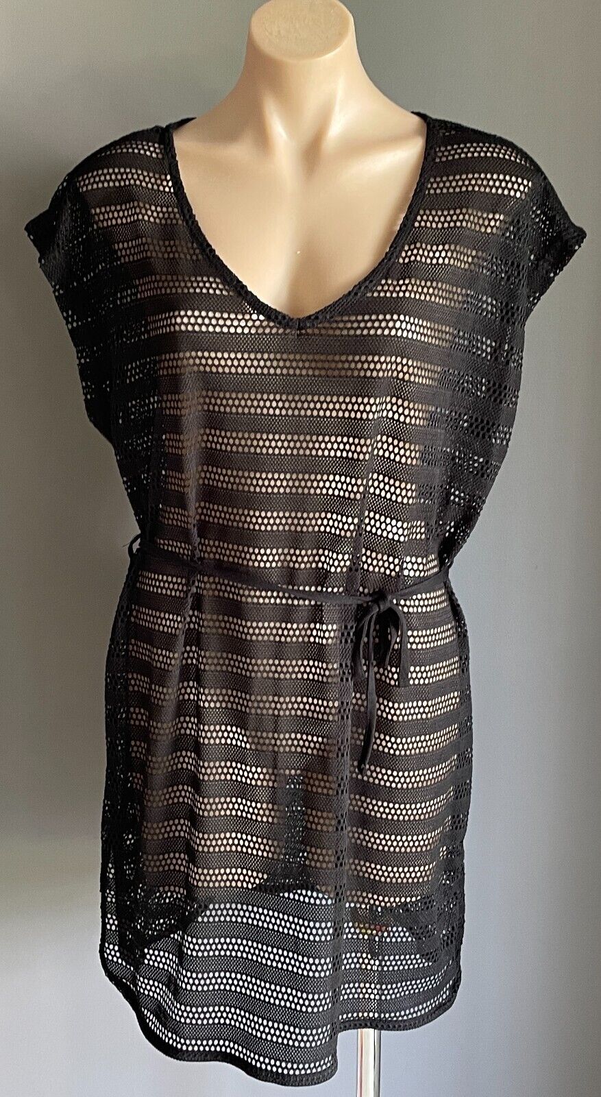CLOTHING & CO (K-MART) Black Crochet Extended Sleeve Beach Cover Up Sz 8 10 NEW