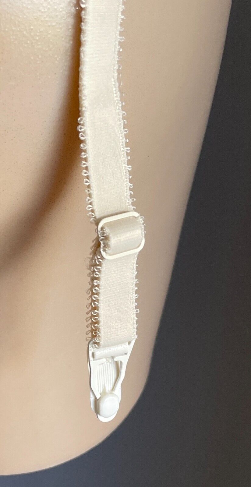 YVES SAINT LAURENT Suspender Belt Off White Scallop Lace Edge Garter Size 14 12