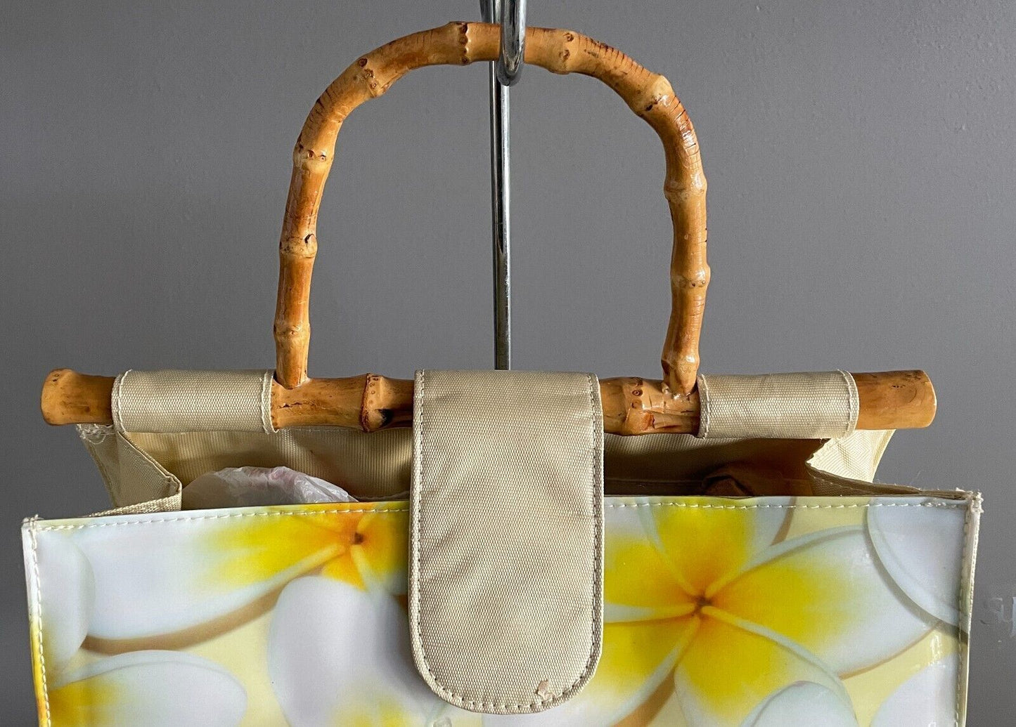 SUJA DESIGN Tote Bag Frangipani Print PVC w Cane Handle Rectangle Shape Unique