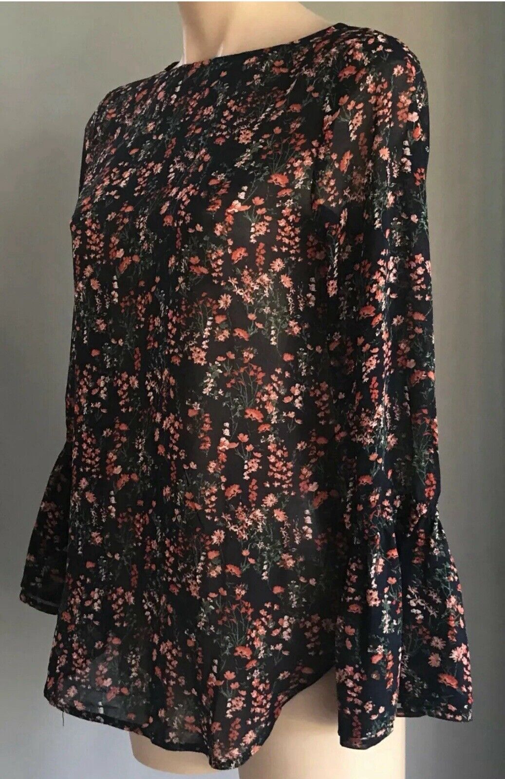 FORCAST Blouse Navy Blue Floral Print Semi Sheer Long Bell Sleeve Top Sz 10 NEW