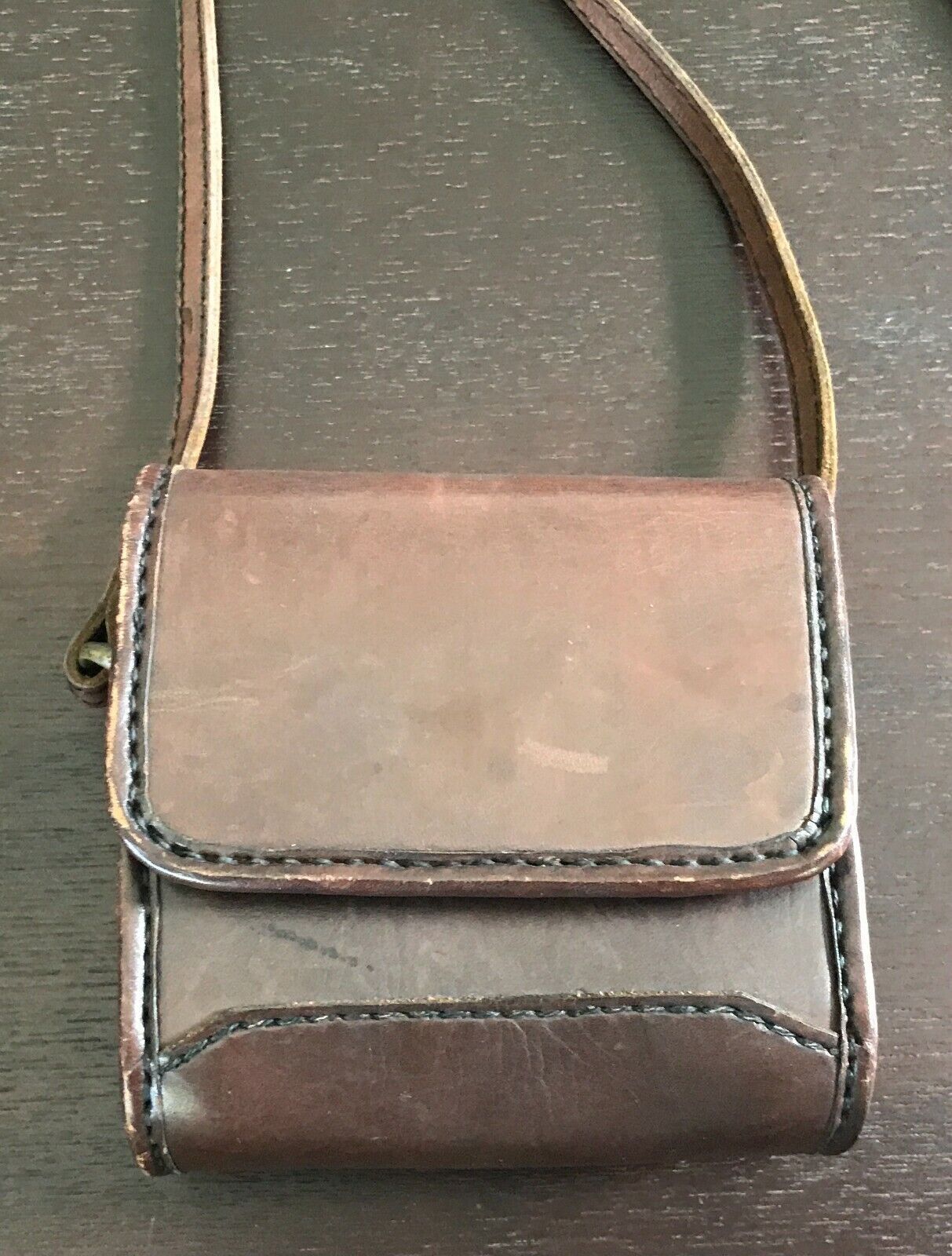 CAMERA Style Leather 13cm SHOULDER BAG Dark Brown Handbag Crossbody BATIK Lining