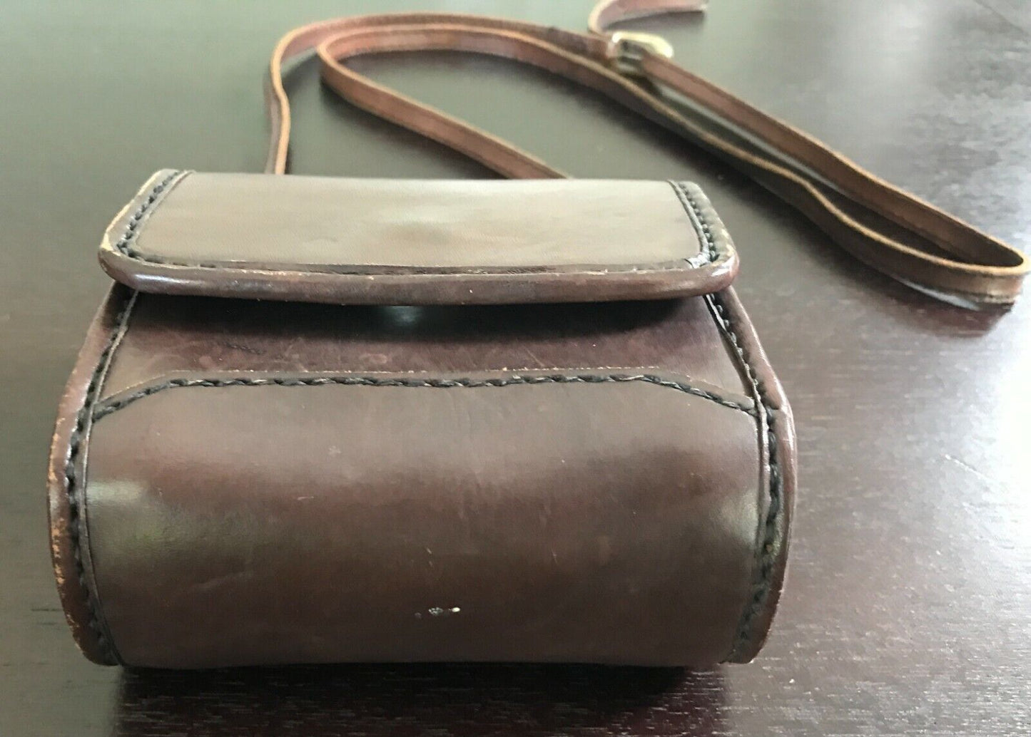 CAMERA Style Leather 13cm SHOULDER BAG Dark Brown Handbag Crossbody BATIK Lining