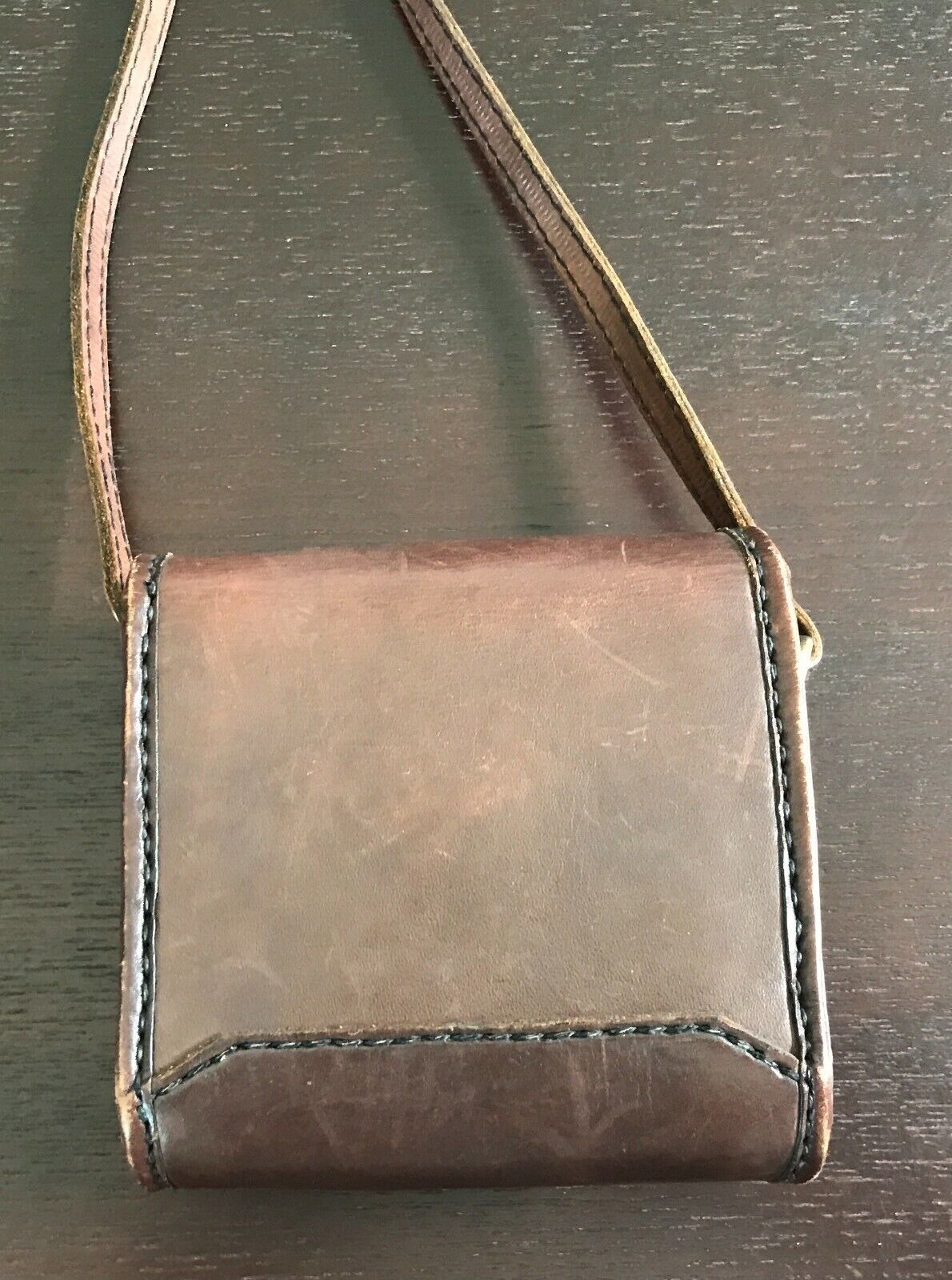 CAMERA Style Leather 13cm SHOULDER BAG Dark Brown Handbag Crossbody BATIK Lining