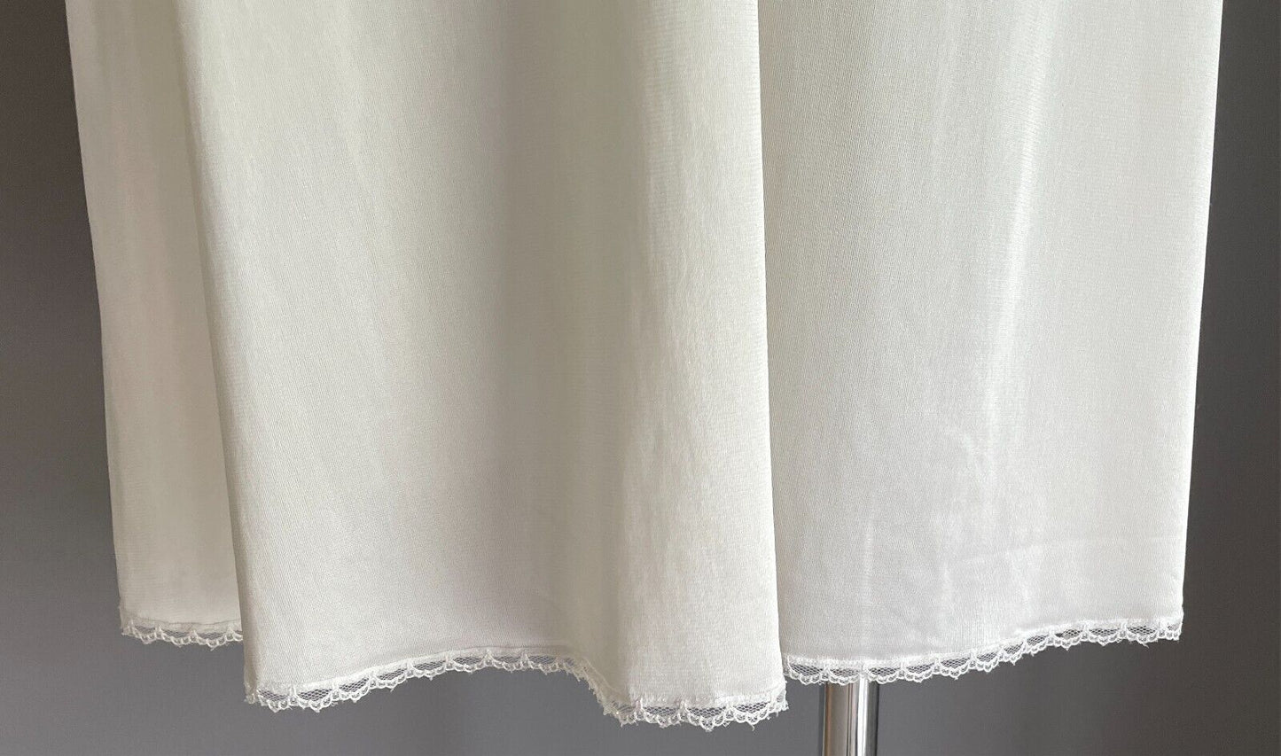 Vintage Petticoat OSTI Off White Nylon Lace Trim Full Slip Size 20