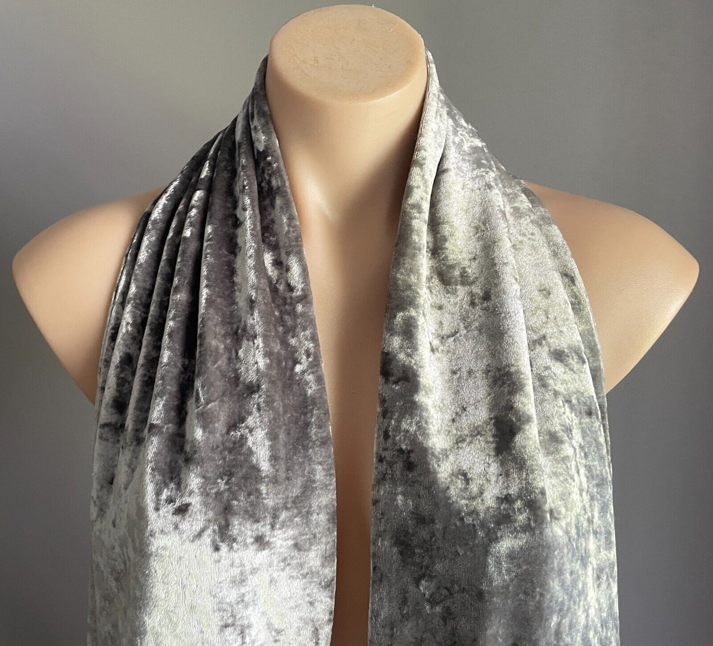 Neck Scarf  Silver Grey Velour Rectangle Luxurious Feel Velvet Double Sided NEW