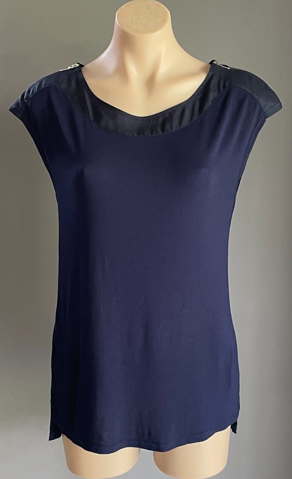 PORTMANS Top Navy Blue Sleeveless Exposed Zips At Shoulders Stretch Size S 10