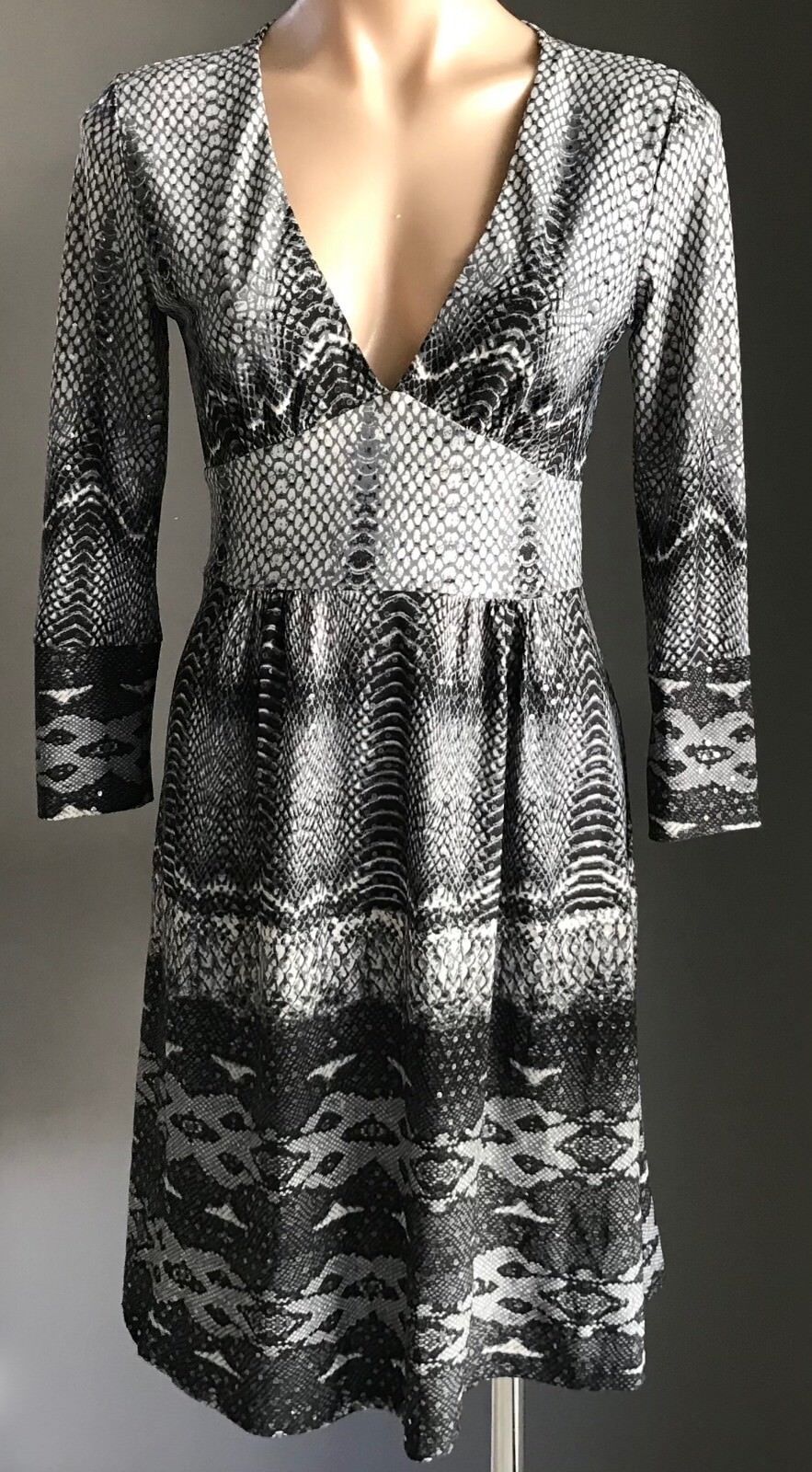 MEI MEI Dress Grey Black Taupe Python Snake Print Spandex Sequins Size 8 10 NEW