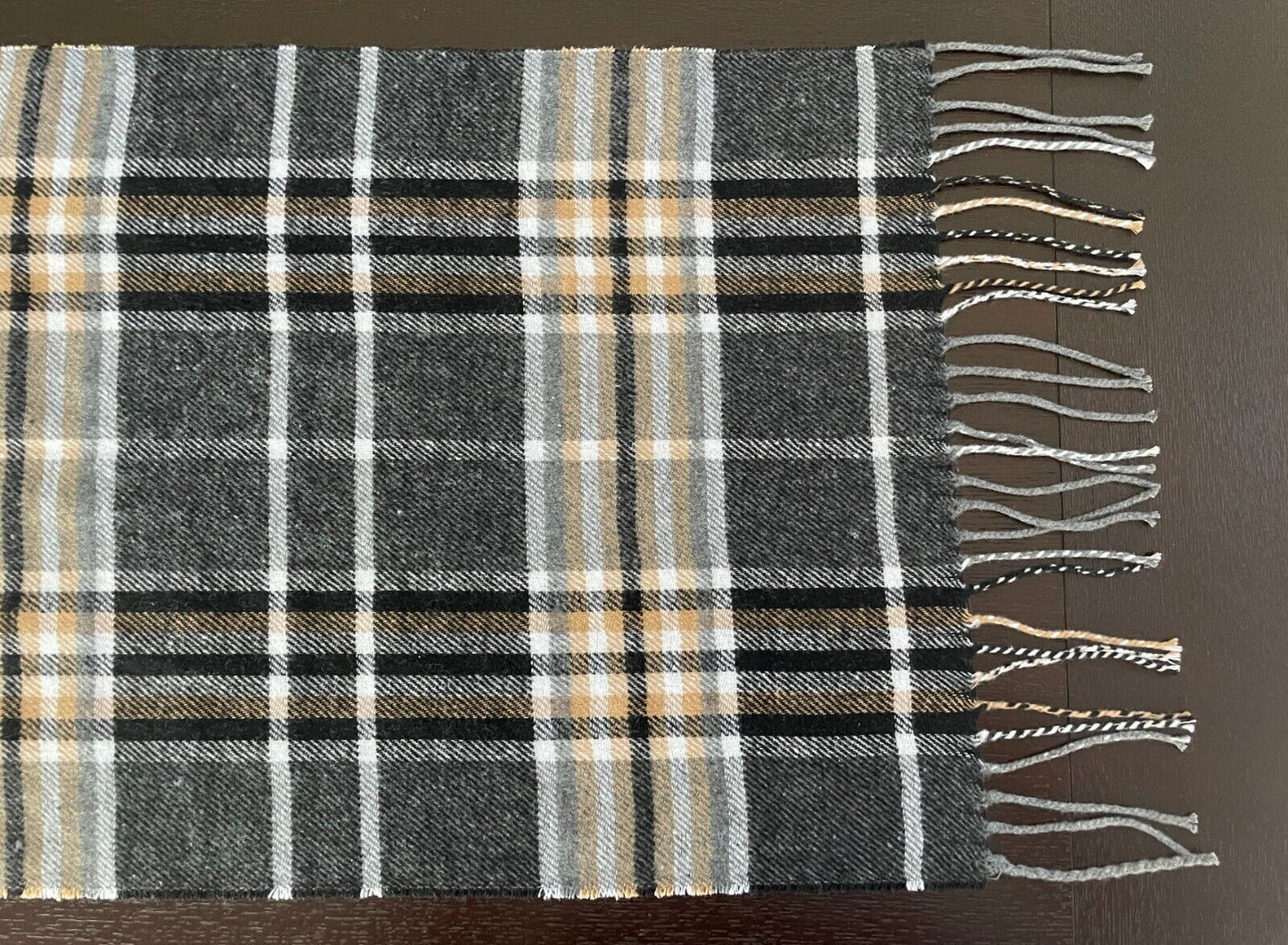 DAISO Neck SCARF Knit Caramel White Grey Black Check Acrylic Long Fringed NEW