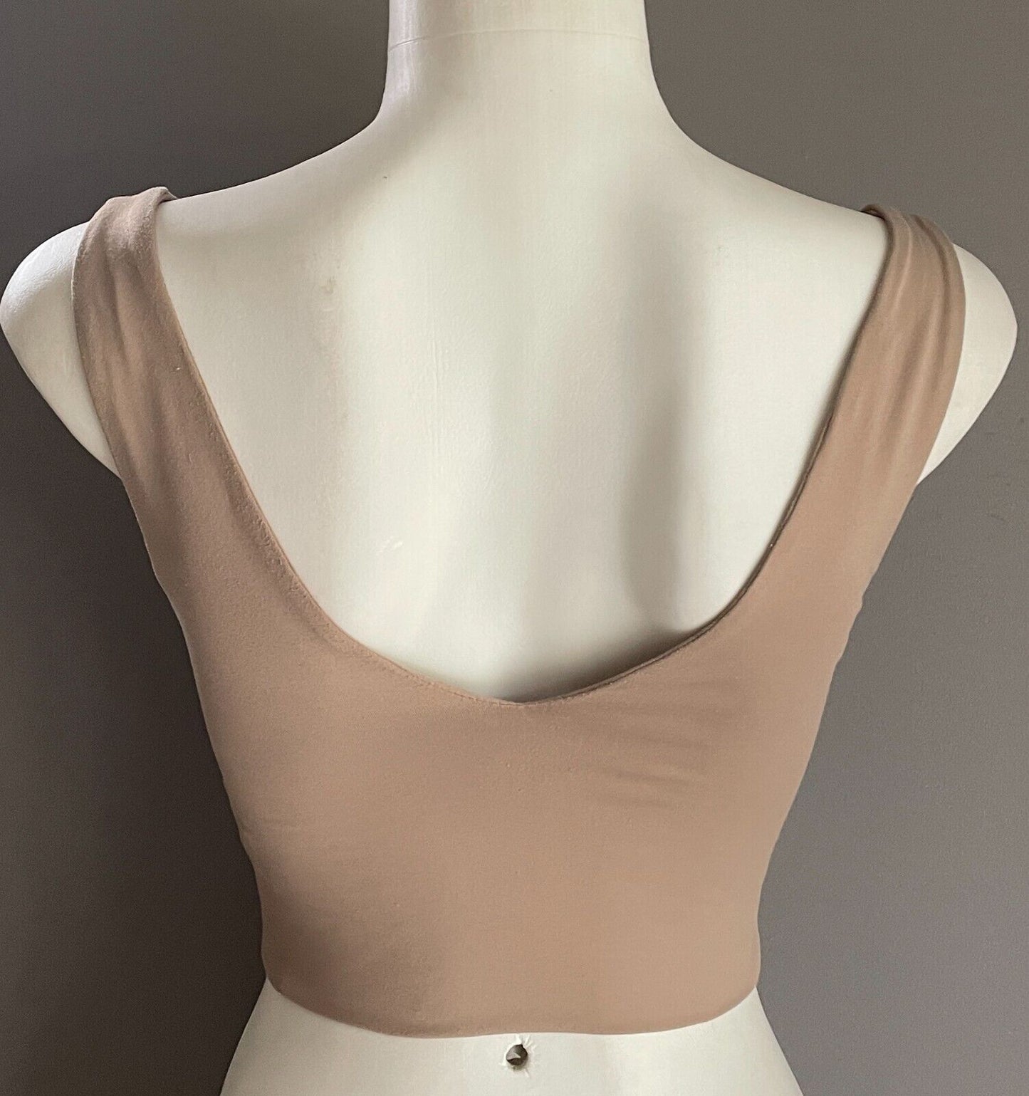 SUPRE Crop Top Mocha V-Neck & Back  Smooth Stretch Fabric Lined Size XS 8
