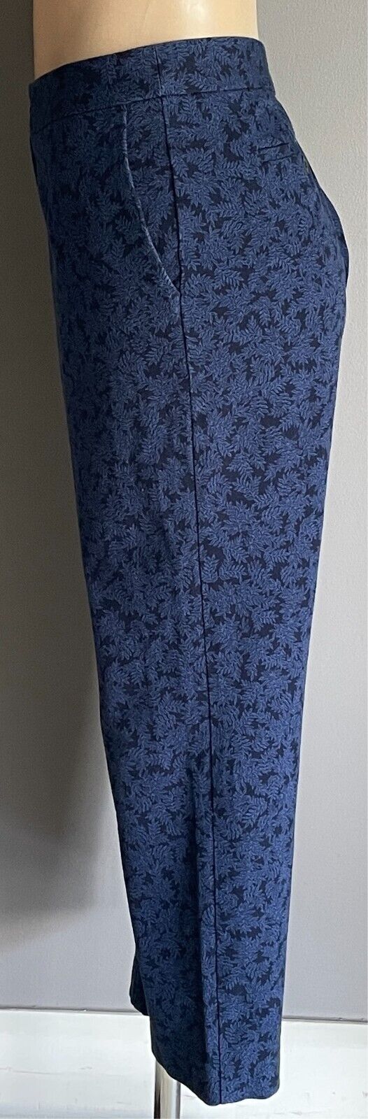SPORTSCRAFT "Dallas" Print Pants Navy & Blue Leaf Print Size 14 Tailored Fit