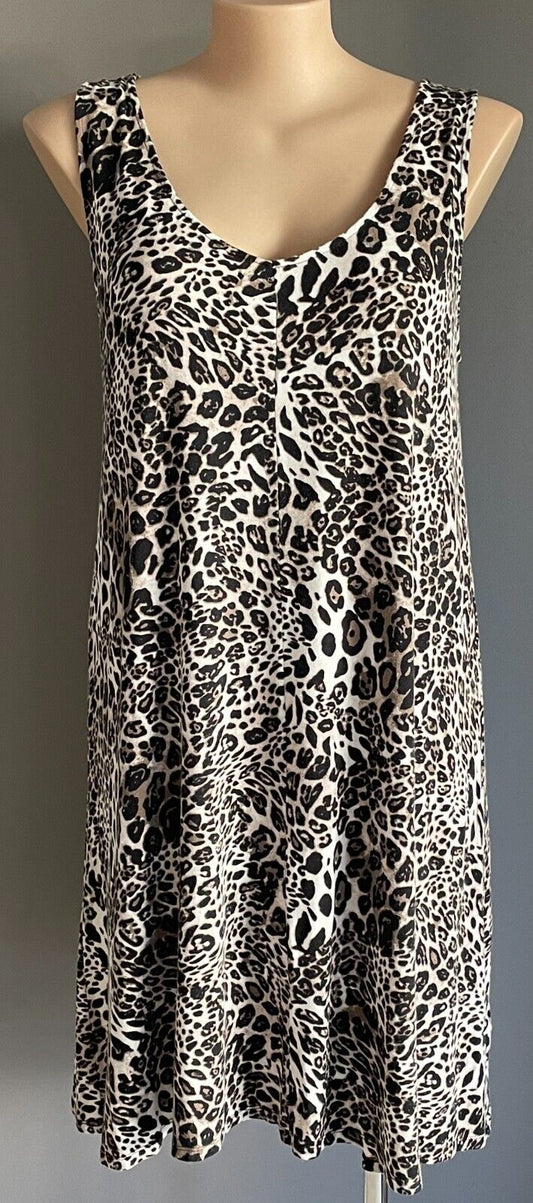 RIVERS Shift Dress Leopard Print Plus Size 18 20 Cross Back Stretch Fabric NEW