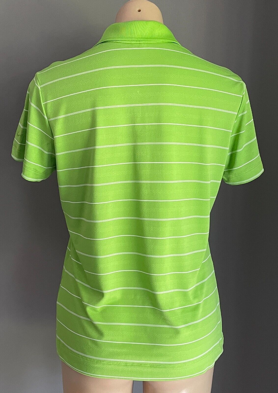 NIKE GOLF Green & White Stripe Polo Shirt Ladies Sz M 12 Denarau Golf Club Fiji