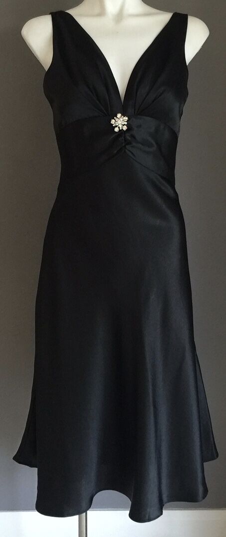 ANGELINE Dress Knee Length  w Diamonte Brooch Size 8 1940's Look Black NEW