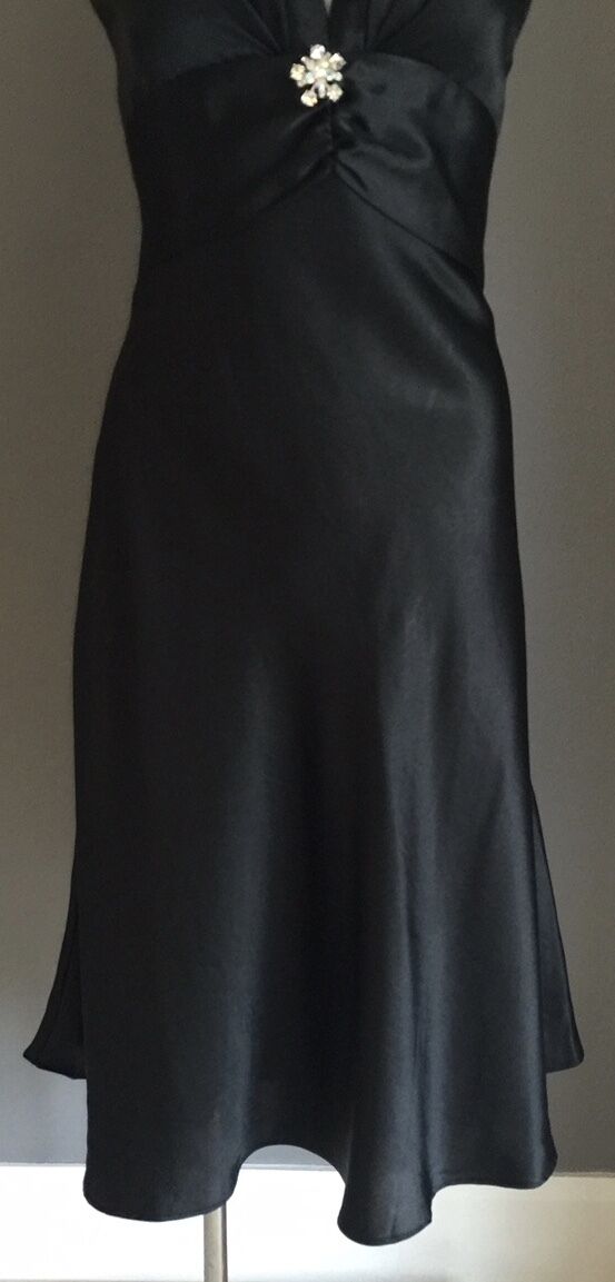 ANGELINE Dress Knee Length  w Diamonte Brooch Size 8 1940's Look Black NEW