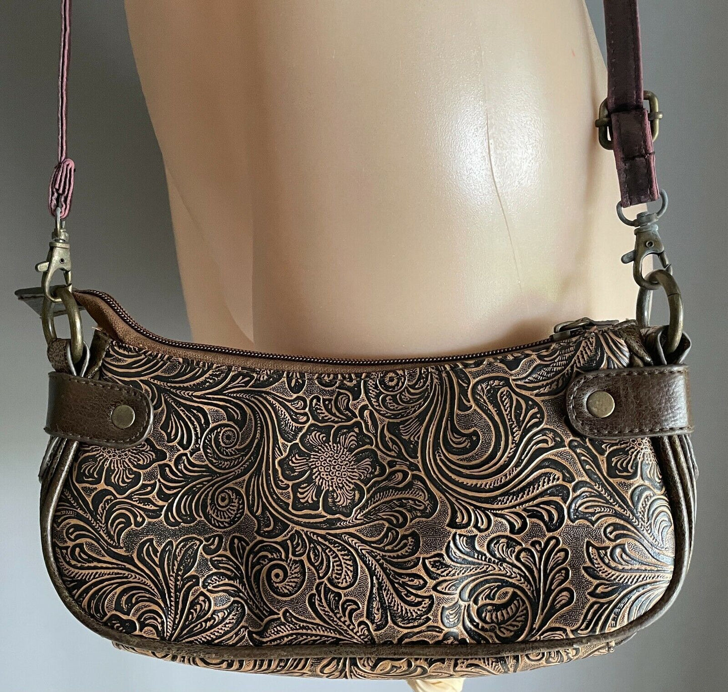 LEVIS Shoulder Bag Brown Tan Pleather Floral Etched Embossed Cross Body LEVI"S